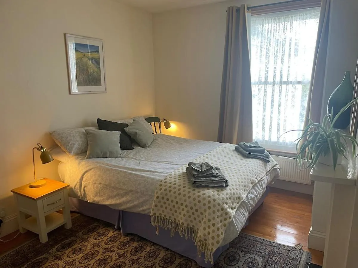 Apartment Vicky And Richards Home Cheltenham